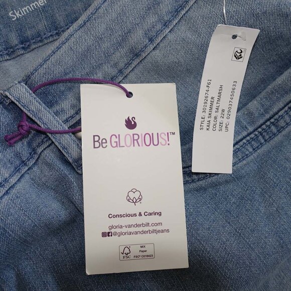 Gloria Vanderbilt Women's Kaia Skimmer Capri Jeans Size 22W NWT Blue High Rise - Picture 5 of 8